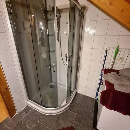 Gemütliche Dachgeschosswohnung Apartment Erfurt