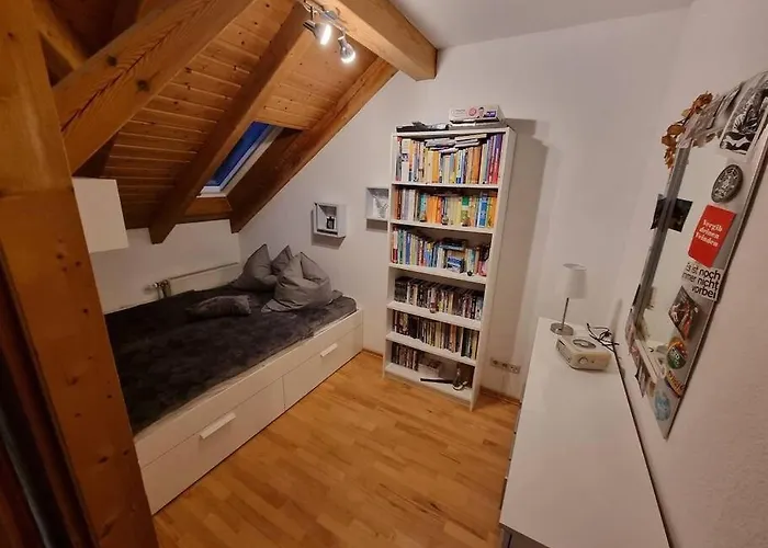 Gemuetliche Dachgeschosswohnung * Erfurt